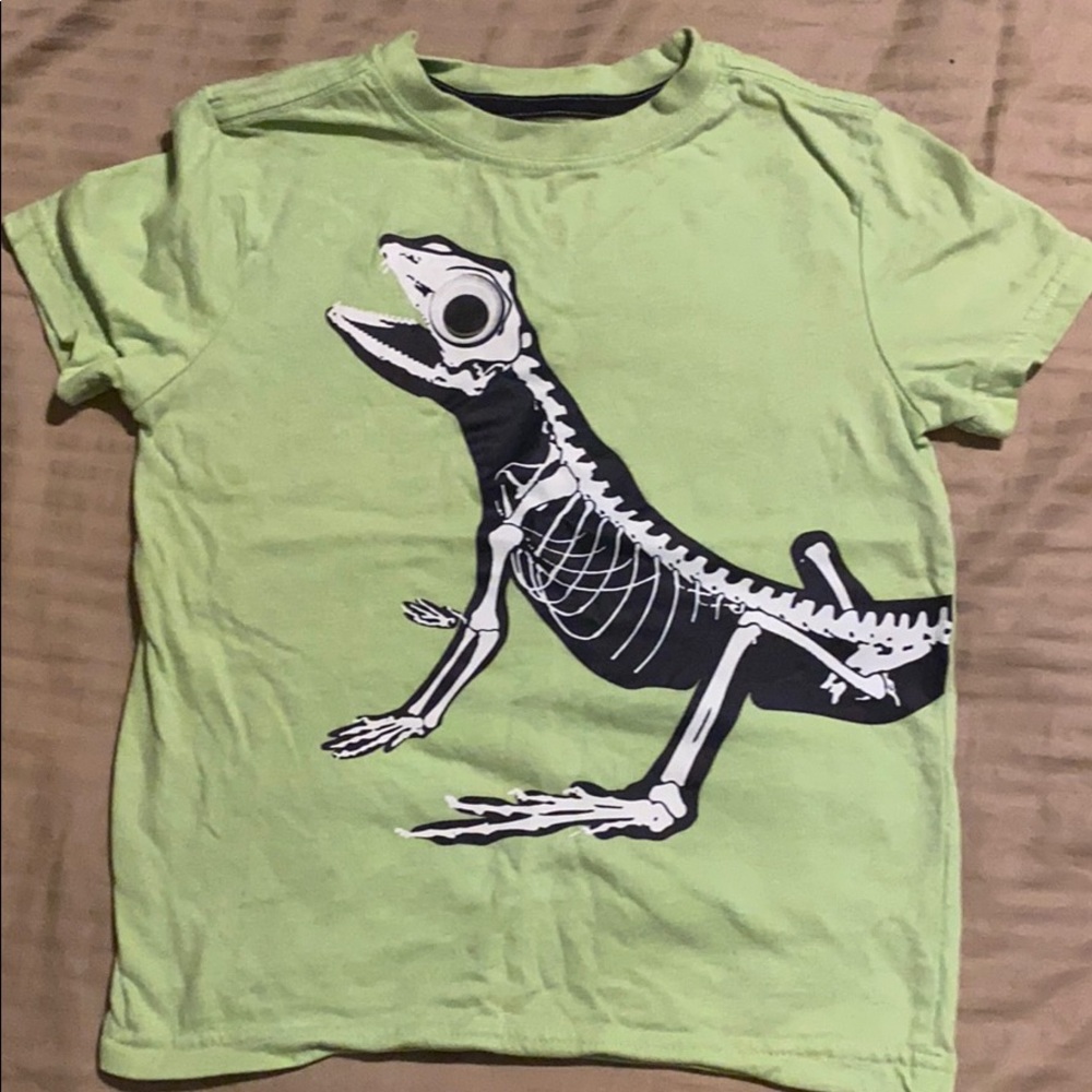 Boys 3t tshirt